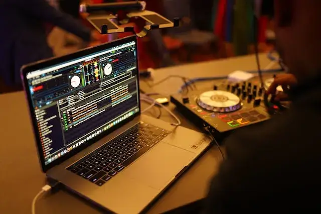 DJ Summerice DJ oder Playlist